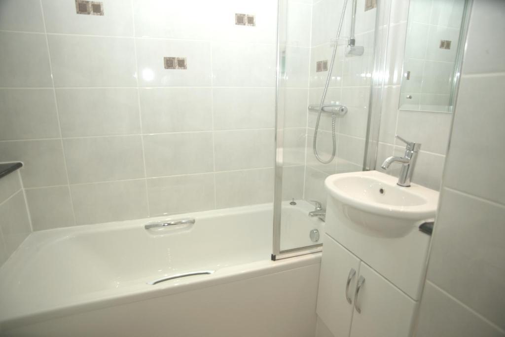 Cliff Lawn Hotel Leeds (West Yorkshire) Phòng bức ảnh
