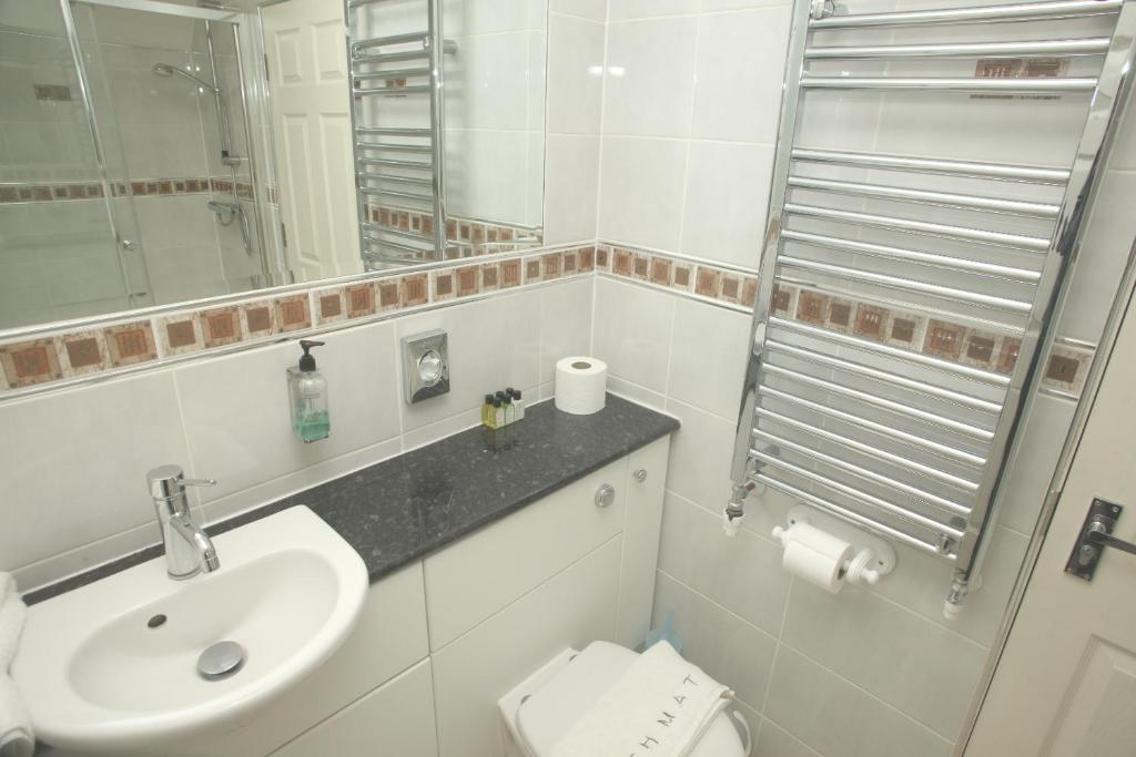 Cliff Lawn Hotel Leeds (West Yorkshire) Phòng bức ảnh