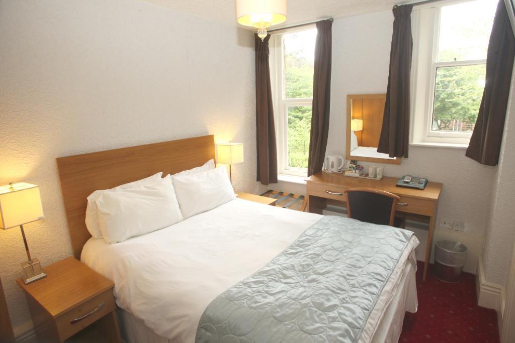 Cliff Lawn Hotel Leeds (West Yorkshire) Phòng bức ảnh
