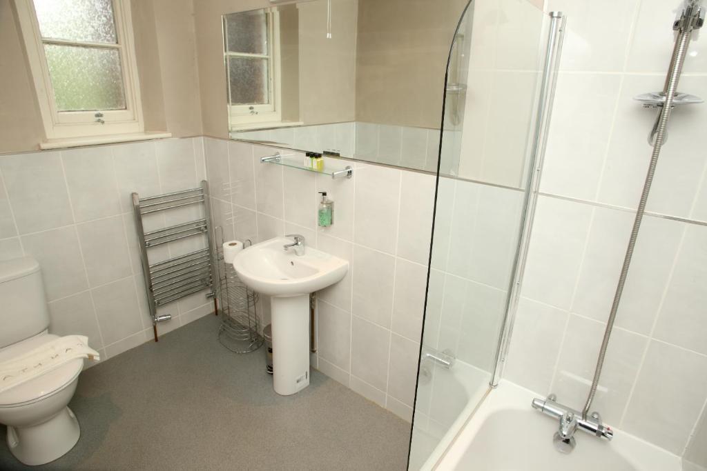 Cliff Lawn Hotel Leeds (West Yorkshire) Phòng bức ảnh