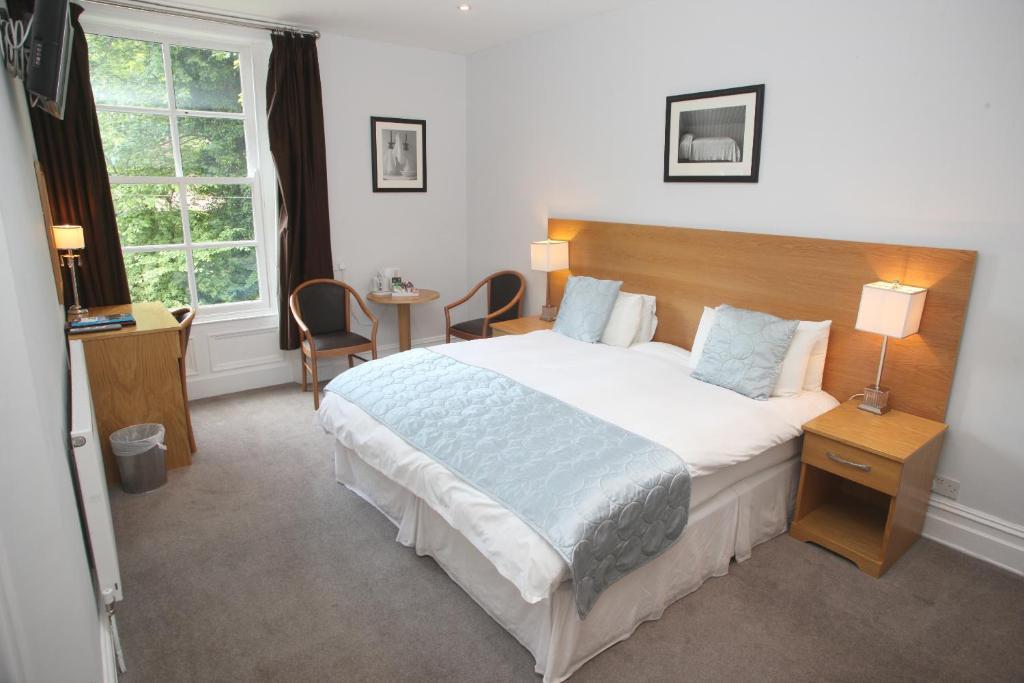 Cliff Lawn Hotel Leeds (West Yorkshire) Phòng bức ảnh